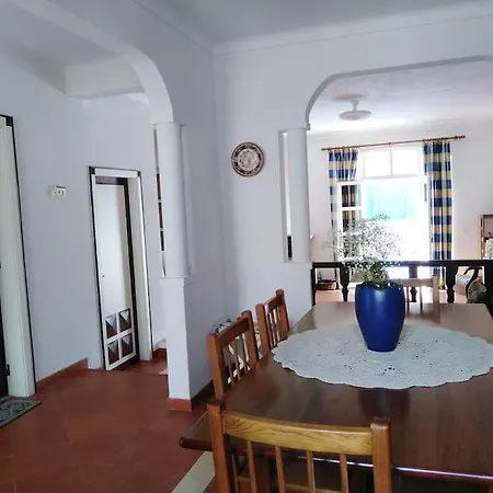 Julia For 6 W/ Private Swimming Pool *