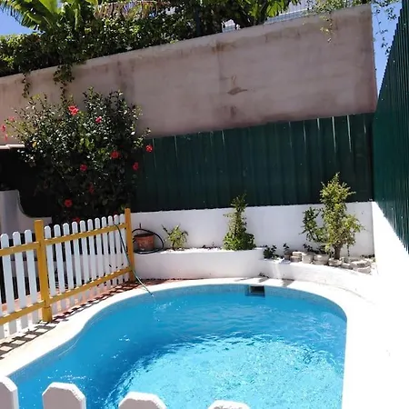 Julia For 6 W/ Private Swimming Pool Lagos